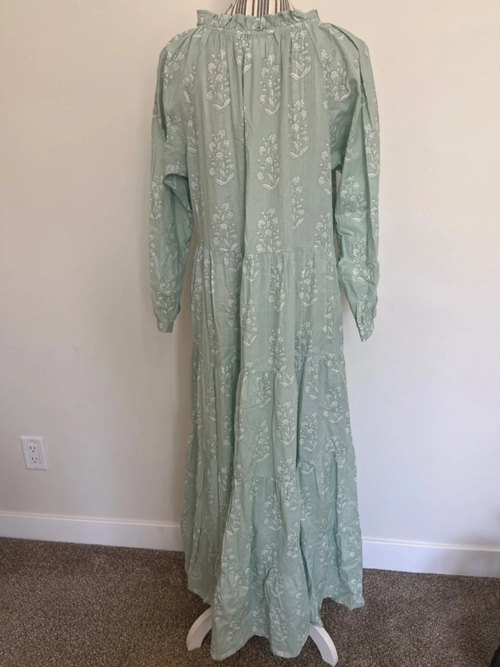 Sweet Magnolia - Floral Maxi Dress with Button Front - Picture 3 of 7